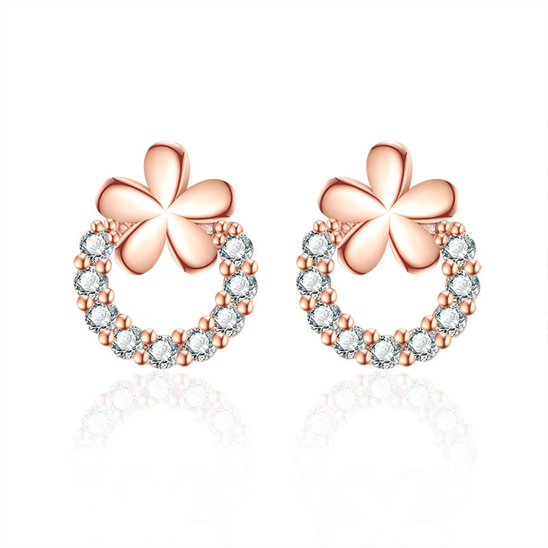 Damen Funkelnde Ohrringe mit floralem Design und Zirkonia-Besatz Shop Nory