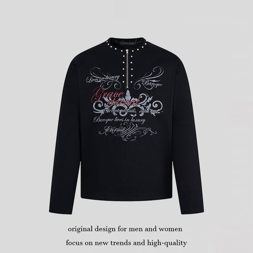 Damen Langarmshirt mit Halb-Reißverschluss, Nietenkragen und Barock-Schriftprint Shop Nory