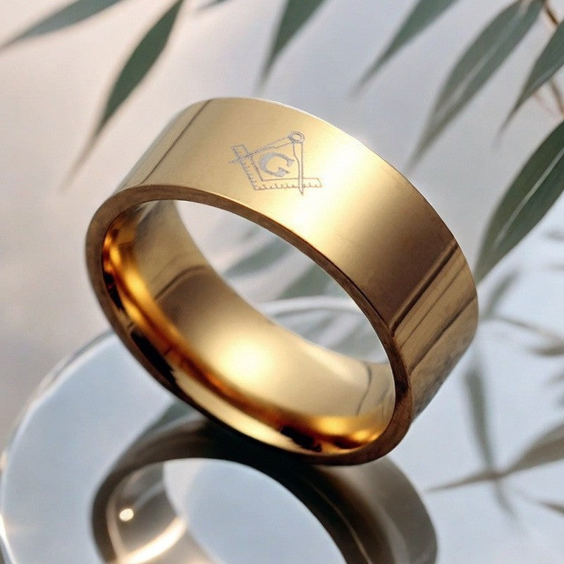 Herren Ring mit elegantem, mattem Finish und kunstvollem Gravurmuster Shop Nory