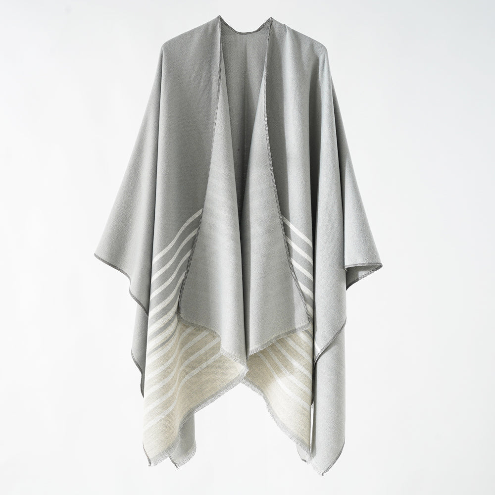 Damen Oversize-Umhangponcho im kastigen Fall mit diagonalem Streifenpanel und feinfransigem Saum Shop Nory