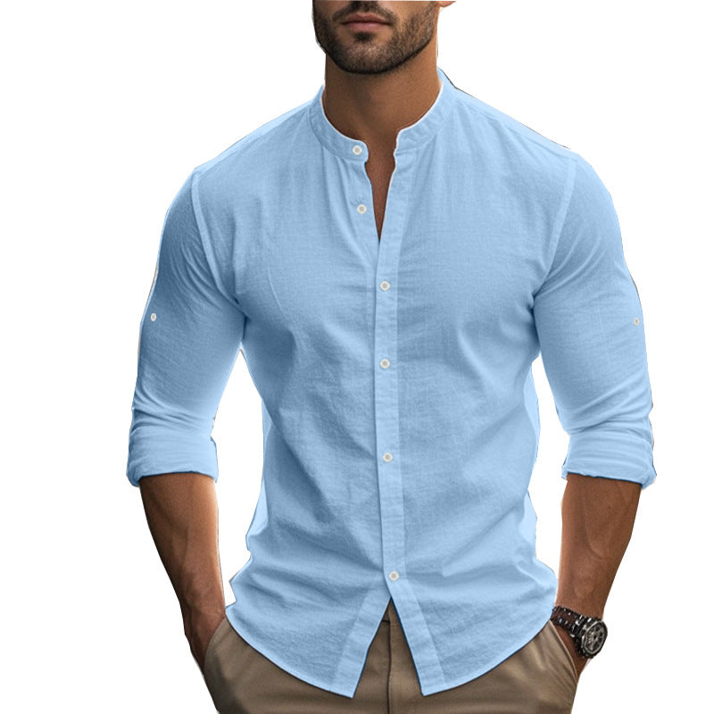 Herren Langarm-Hemd mit modernem Henley-Kragen und kontrastierenden Knopfdetails