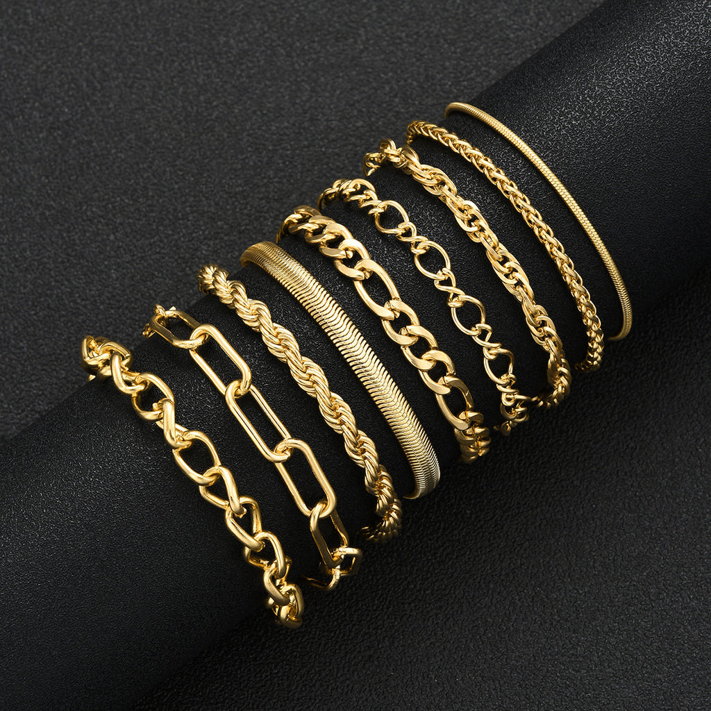 Damen Armreif-Set mit stilvollen, ineinander verschlungenen Designs Shop Nory