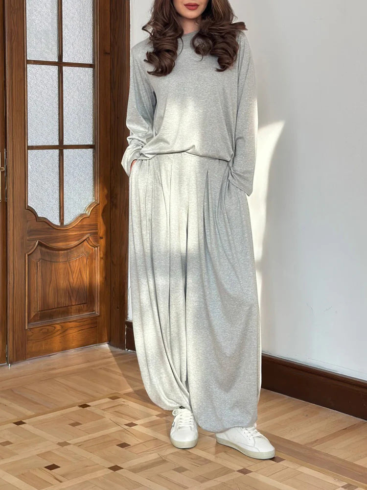 Damen Oversize-Seidiges Ensemble mit kastigem Oberteil und ballonförmiger Plissee-Hose Shop Nory