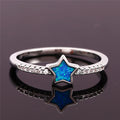 Damen Ring mit funkelndem Stern-Design und opalisierendem Opal Shop Nory