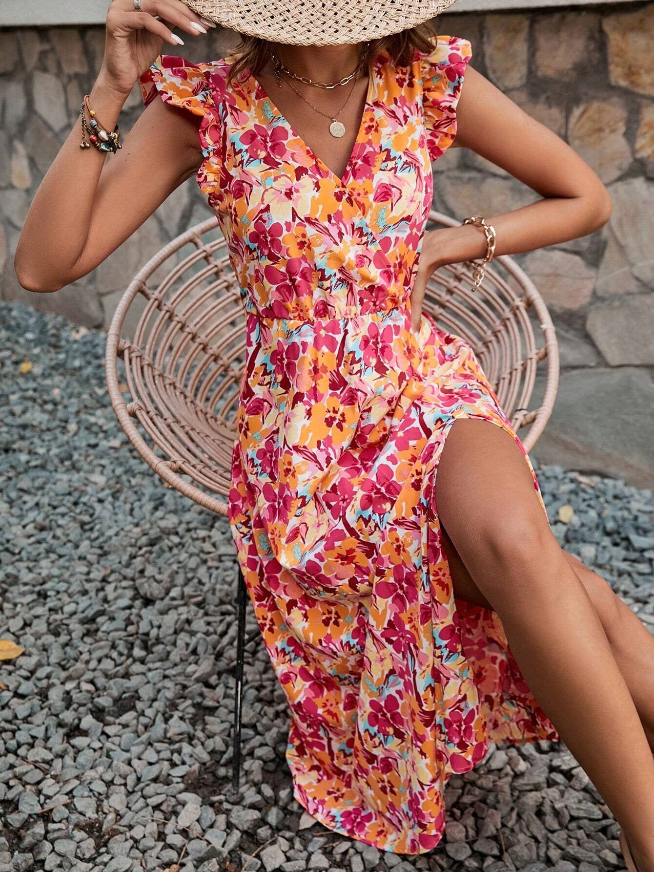 Damen Sommerliches Maxikleid mit Rüschendetails und floralem Design Shopnory
