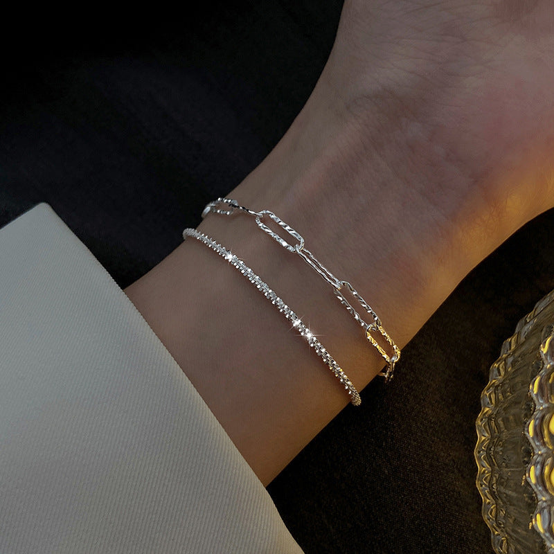 Damen Armband-Set mit eleganten filigranen Ketten und funkelnden Akzenten Shop Nory