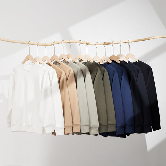 Unisex Minimalistisches Baumwoll-Sweatshirt mit Rundhals, Rippbündchen & Relaxed Fit Shop Nory