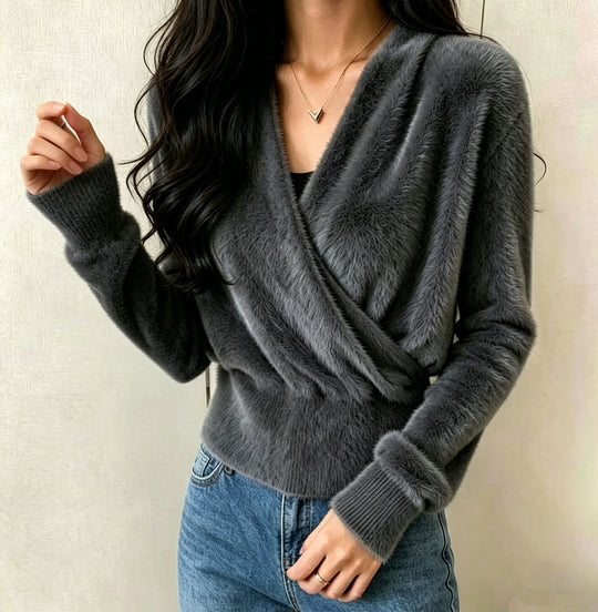 Damen Kuscheliger Wickel‑Pullover aus Faux‑Fur mit tiefem V‑Ausschnitt Shop Nory