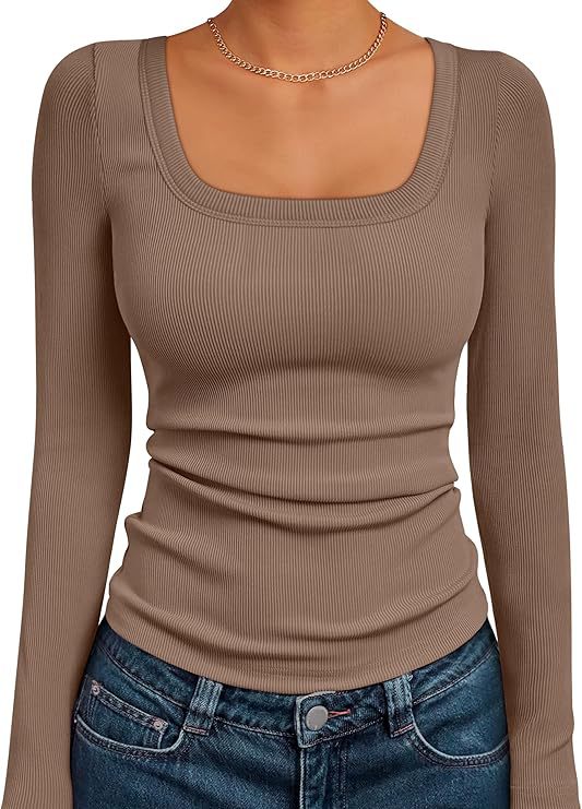 Damen Figurnahes Ripp-Langarmshirt mit weitem Carré-Ausschnitt und Stretch-Baumwollmix Shop Nory