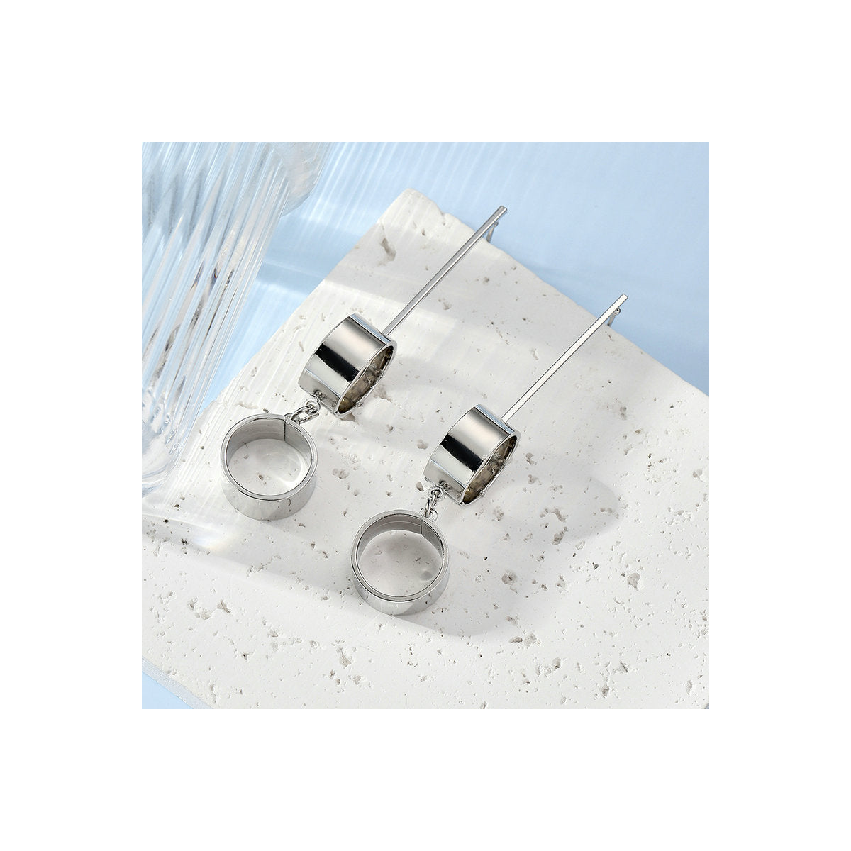 Damen Ohrringe mit modernem minimalistischem Design Shop Nory