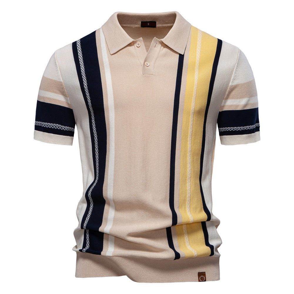 Herren nan retro-inspiriertes Strickpolo mit vertikaler Intarsienstruktur und offenem Kentkragen