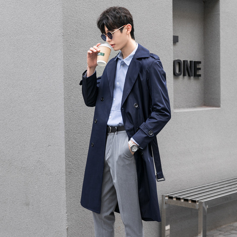 Herren Eleganter knielanger Trenchcoat aus leichtem Funktionsstoff mit Taillengürtel Shop Nory