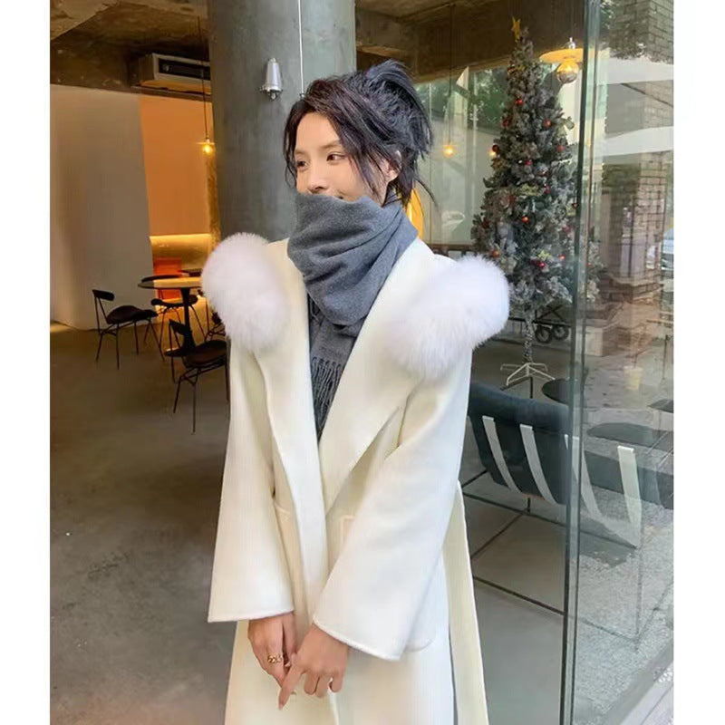 Damen Eleganter Wollmix-Mantel mit voluminösem Fellkragen und schlanker Silhouette Shop Nory