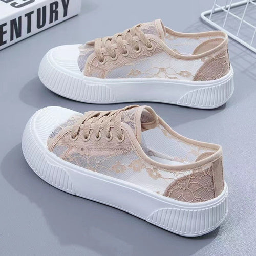Damen Sneakers mit eleganter Spitzenoptik und komfortabler Polsterung