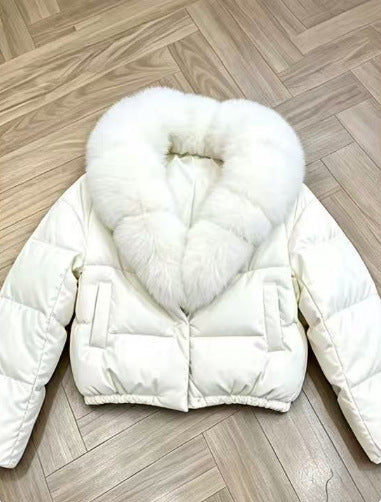 Damen nan kurz geschnittene Boxy-Pufferjacke mit extra großem Webpelzkragen und formstabilem Saum Shop Nory