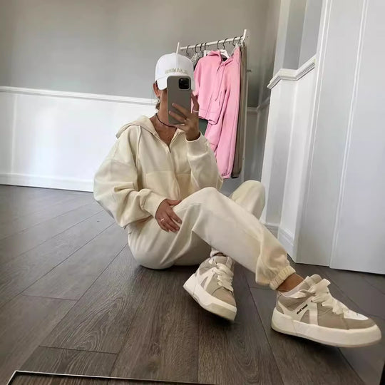 Damen lässiges Kapuzen-Sweatshirt und Jogginghose Set in Oversize-Passform mit Reißverschluss und Kängurutasche Shop Nory