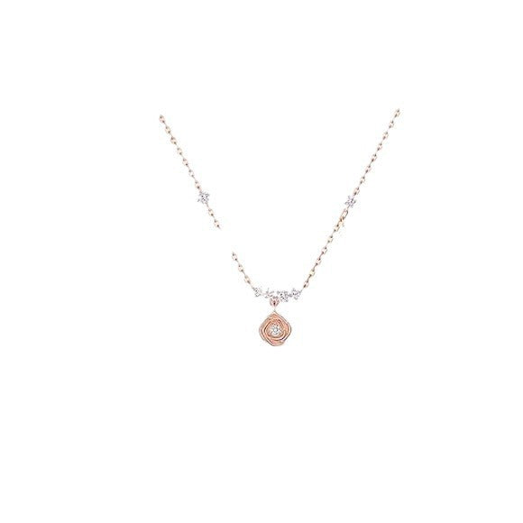 Damen Halskette mit filigranem Anhänger und funkelnden Zirkonia Shop Nory