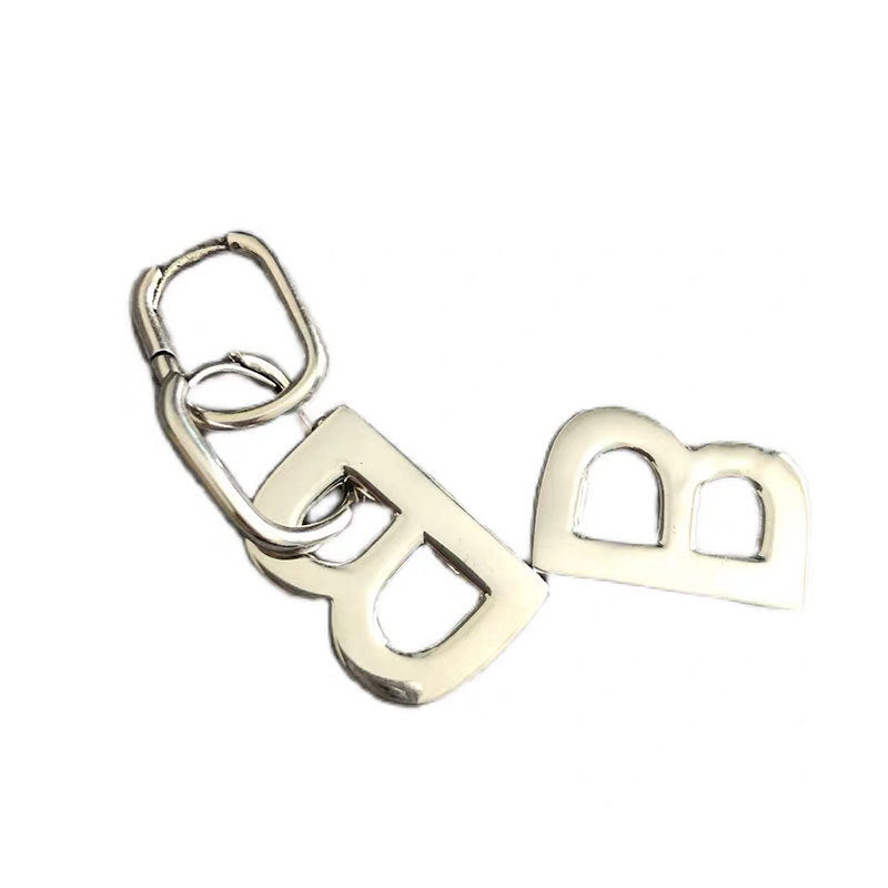 Damen Ohrhängende Buchstaben-Ohrringe Shop Nory