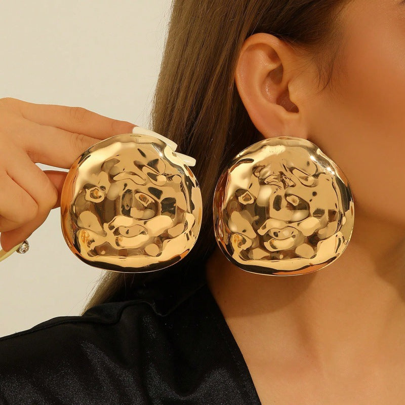 Damen Ohrstecker mit innovativem, geschwungenem Design Shop Nory