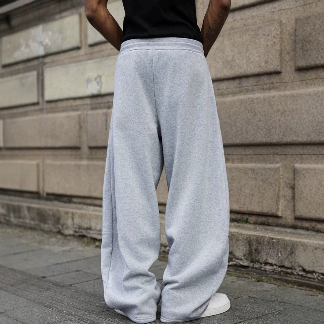 Herren weite Sweatpants im Baggy Cut mit elastischem Bund, Tunnelzug und Eingrifftaschen Shop Nory
