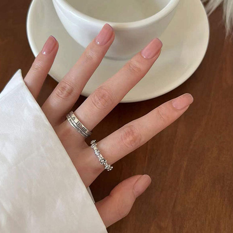 Damen handgefertigter Ring mit floralen Details Shop Nory