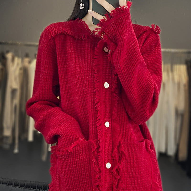 Damen Strickcardigan mit Fransenblende, Perlmuttknopfleiste und aufgesetzten Taschen Shop Nory