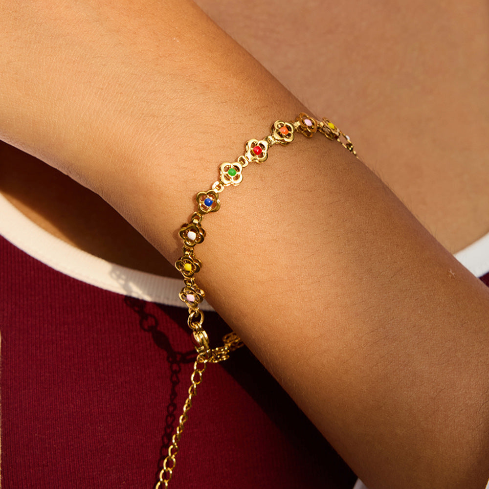 Damen Halskette mit herzförmigem Anhänger aus hochwertigem Edelstahl und funkelnden Zirkonia Shop Nory