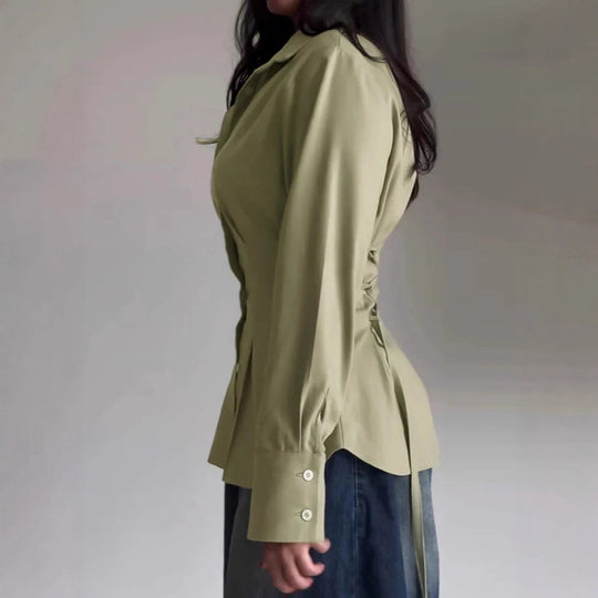 Damen Tailliertes Hemd mit Wiener Nähten, betonter Taille und extraweiten Manschetten Shop Nory