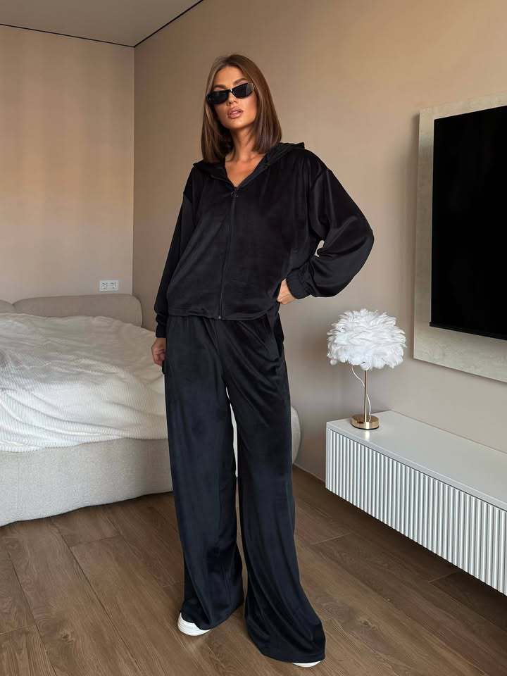 Damen Loungewear-Set mit leichtem Zip-Hoodie, elastischen Bündchen und weiten Palazzo-Hose Shop Nory