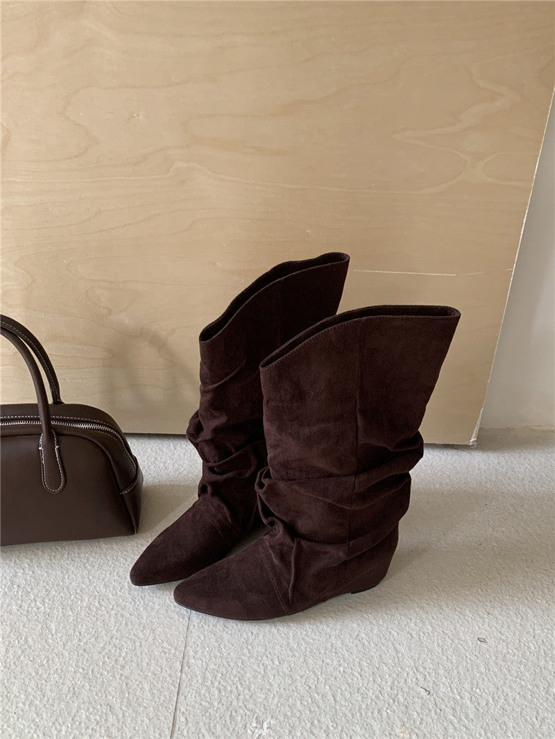 Damen modische Stiefel mit gerafftem Schaft und spitzem Absatz