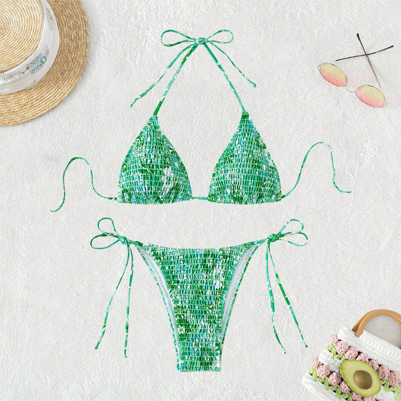 Damen Triangel-Bikini mit trendigem Rüschendesign