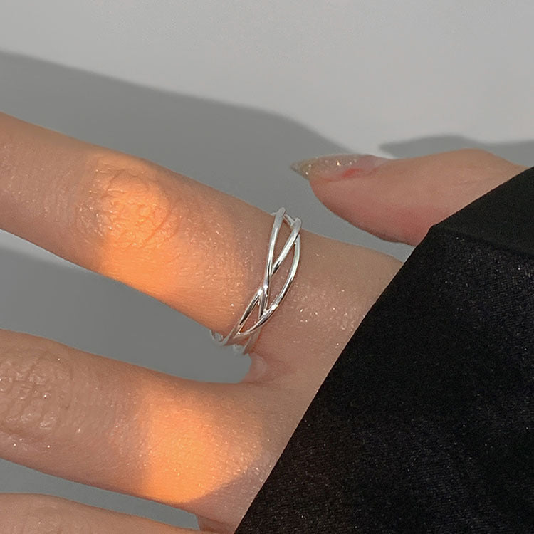 Damen eleganter Ring mit stilvollem, geschwungenem Design Shop Nory