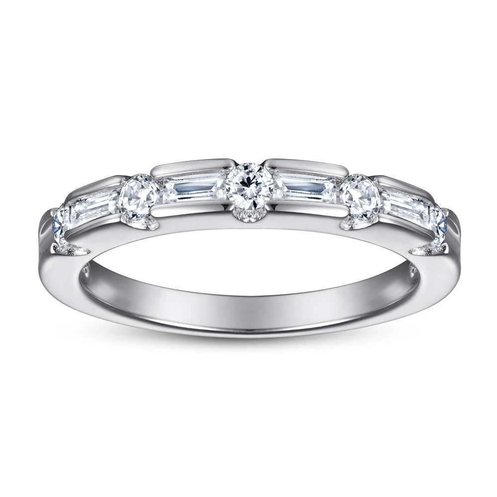 Damen Schmuckset mit herzförmigem Design aus funkelnden Zirkonia und elegantem Anhänger Shop Nory