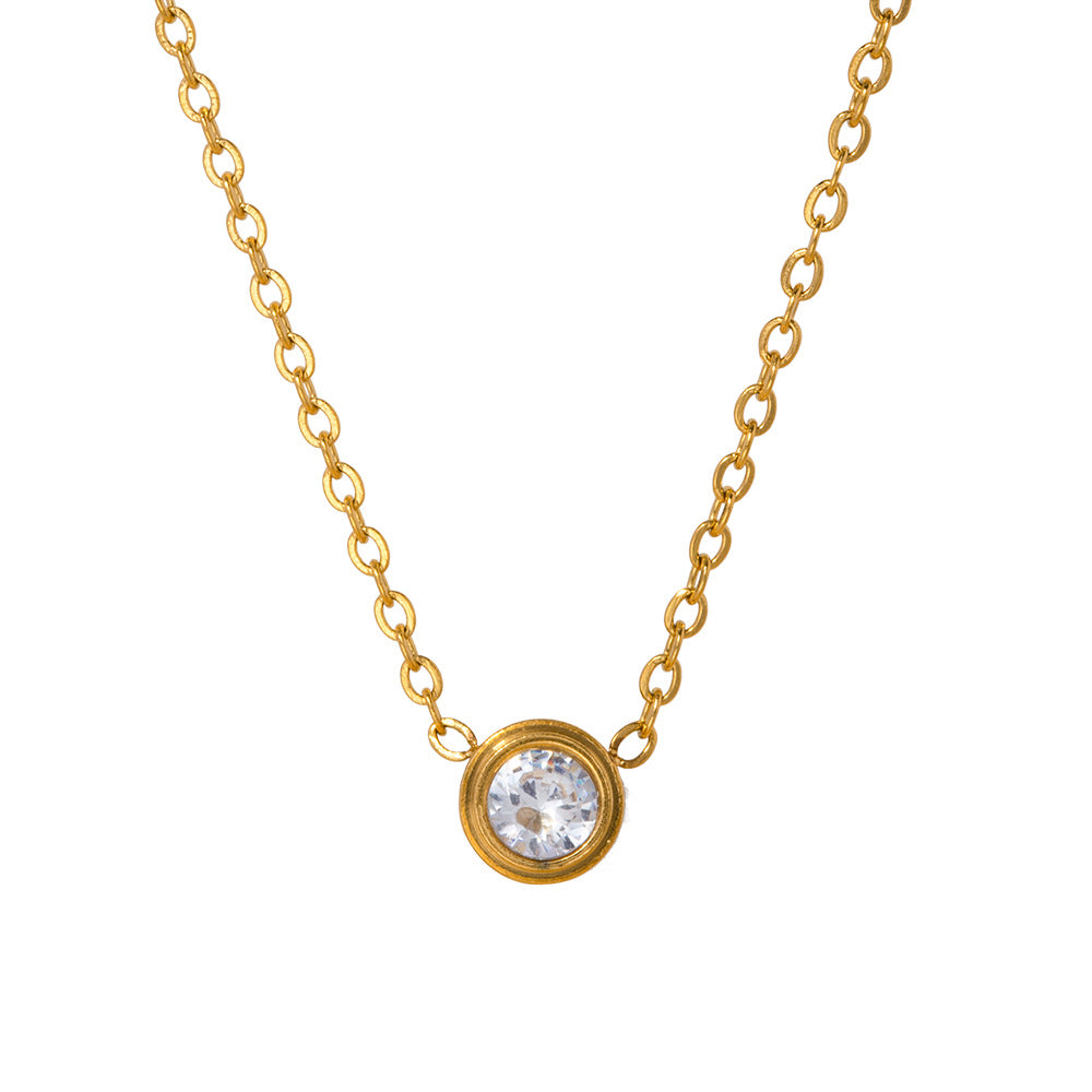 Damen Halskette mit funkelndem Zirkonia-Anhänger und feiner Gliederkette Shop Nory