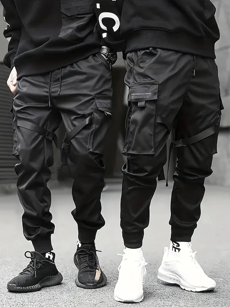 Herren Technische Cargo-Jogginghose mit Mehrfachtaschen, Gurtriemen & elastischem Bündchen Shop Nory