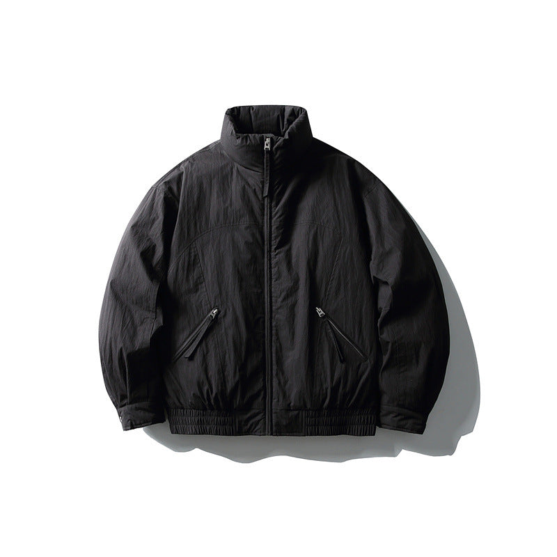 Herren Minimalistische Boxy Windbreaker-Jacke mit hohem Stehkragen und schrägen Reißverschlusstaschen Shop Nory