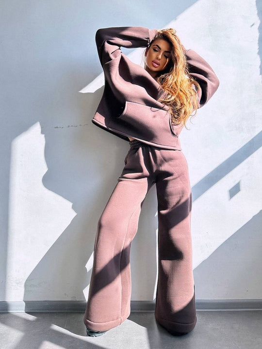 Damen Scuba-Fleece Lounge-Set mit Oversize-Kapuzenpullover und weiter Flare-Hose Shop Nory