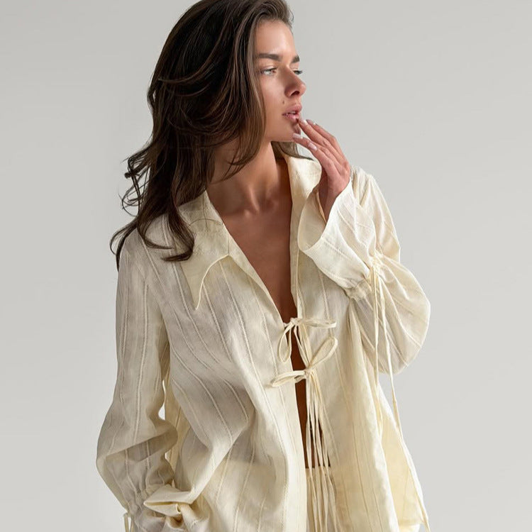Damen Locker fallende Leinenoptik-Bluse mit dekorativen Bindebändern und transparenter Streifenstruktur Shop Nory