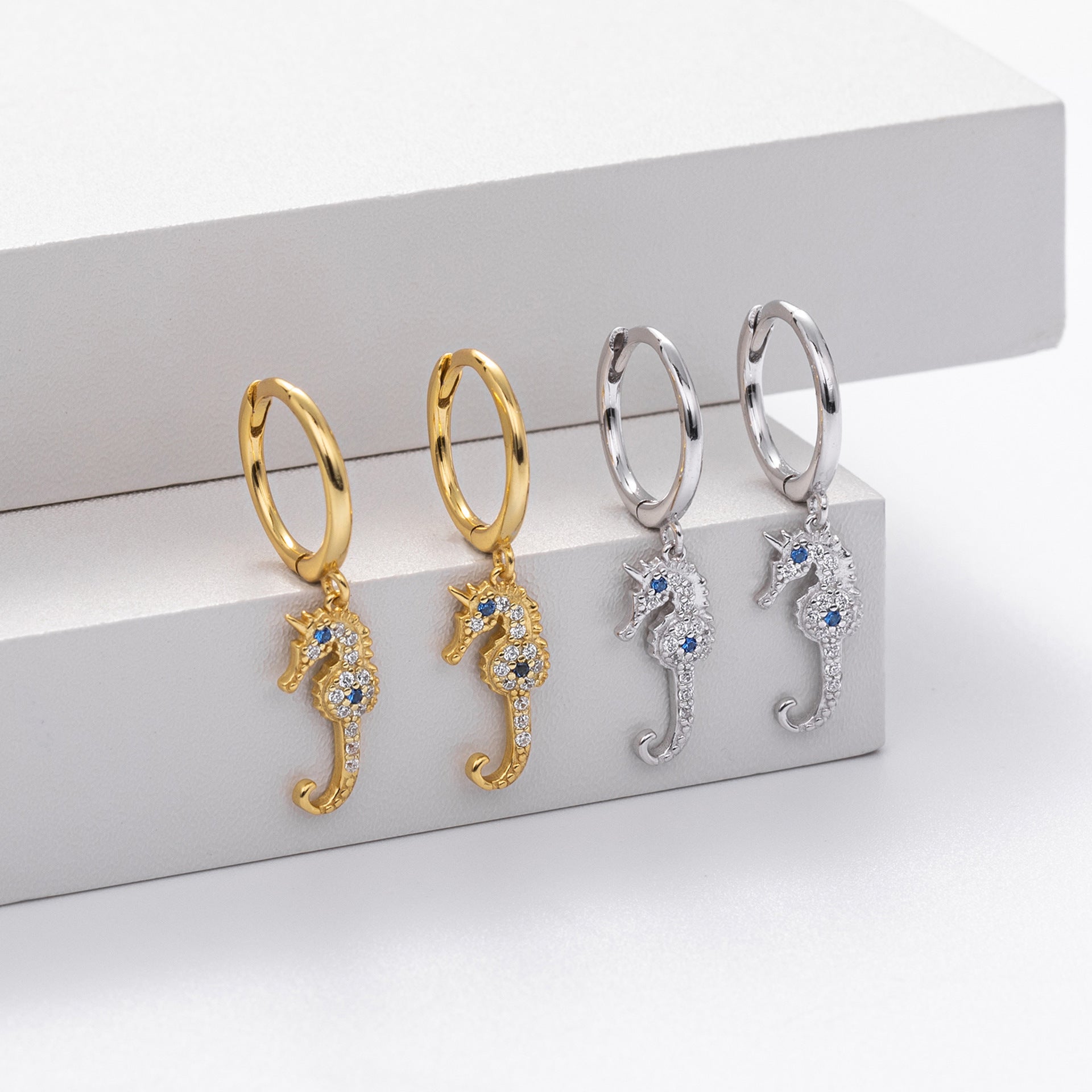 Damen Ohrhänger mit filigranem Seepferdchen-Design aus hochwertigem 925 Sterling Silber Shop Nory