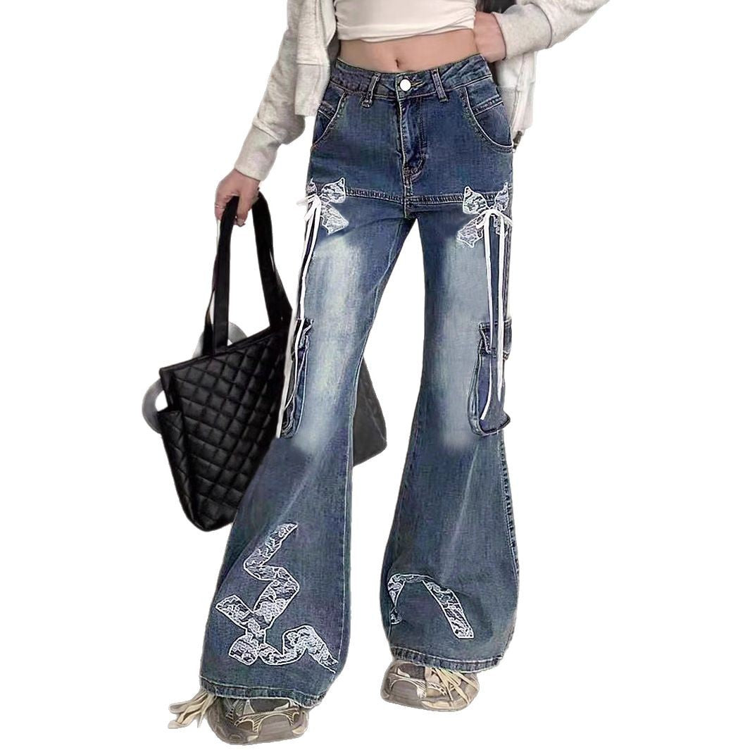 Damen weite ausgestellte Jeanshose im Cargostil mit Zierbändern, Spitzenapplikationen und Mehrfachtaschen Shop Nory