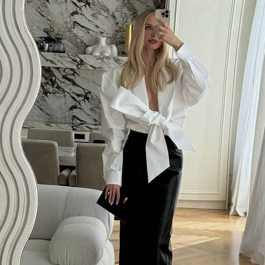 Damen Taillierte Bluse mit XXL-Volumenärmeln und Vorderknoten Shop Nory