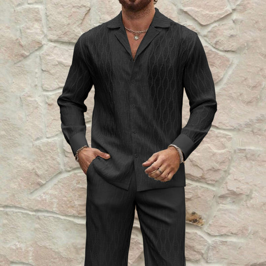 Herren eleganter Set mit feinem Strukturmuster und komfortablem Schnitt