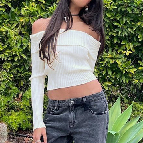 Damen Schulterfreies Rippstrick-Cropped-Top mit taillierter Passform und langen Ärmeln Shop Nory