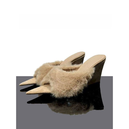 Damen flauschige spitz zulaufende Mule‑Pantoletten mit Kunstfell‑Vamp und niedrigem Keilabsatz Shop Nory
