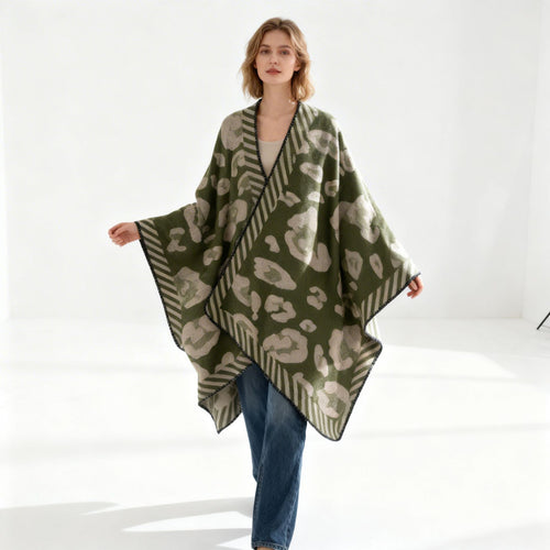 Damen Strukturierter Jacquard‑Capeponcho im Oversize‑Fall mit kontrastierter Kettelkante Shop Nory