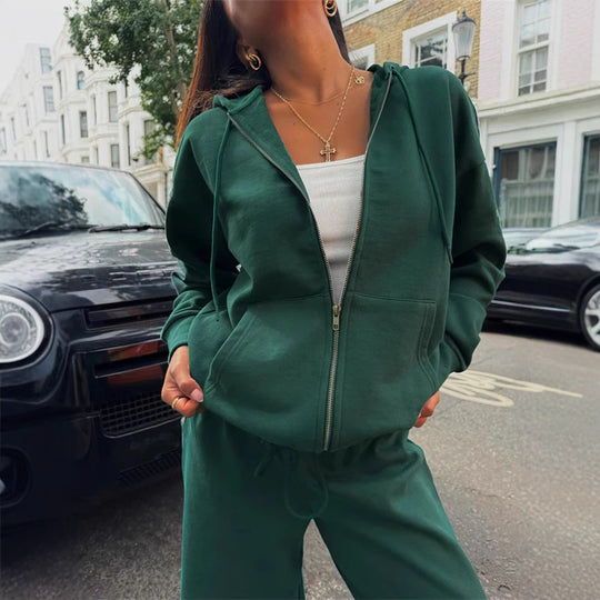 Damen gekürztes Kapuzen-Sweatshirt mit Oversize-Ärmeln und high-waist Wide-Leg Freizeithose Shop Nory