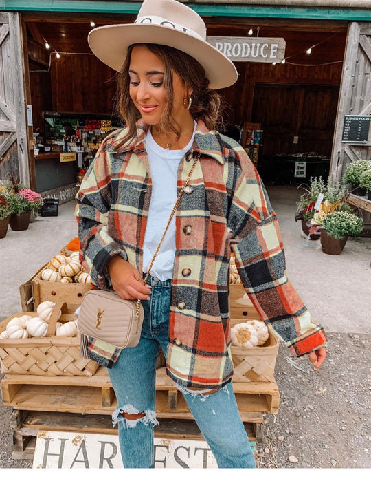 Damen Oversized Kariertes Flanell‑Shacket mit Brusttaschen und Holzknöpfen Shop Nory