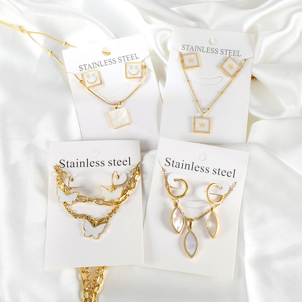 Damen Schmuckset mit glänzendem Sternenanhänger aus antiallergischem Edelstahl Shop Nory
