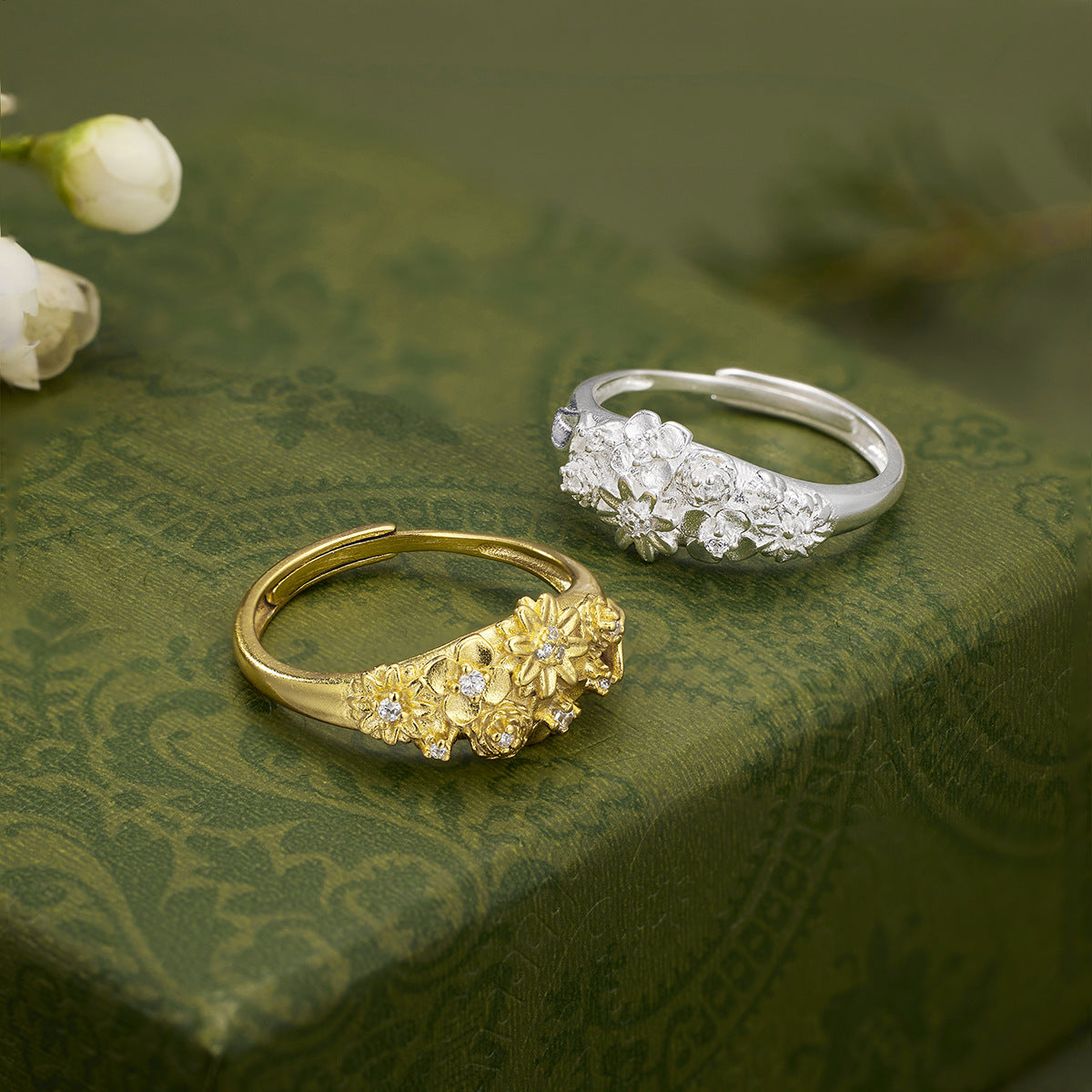 Damen exquisite Blumenschmuck Ring mit funkelnden Akzenten Shop Nory