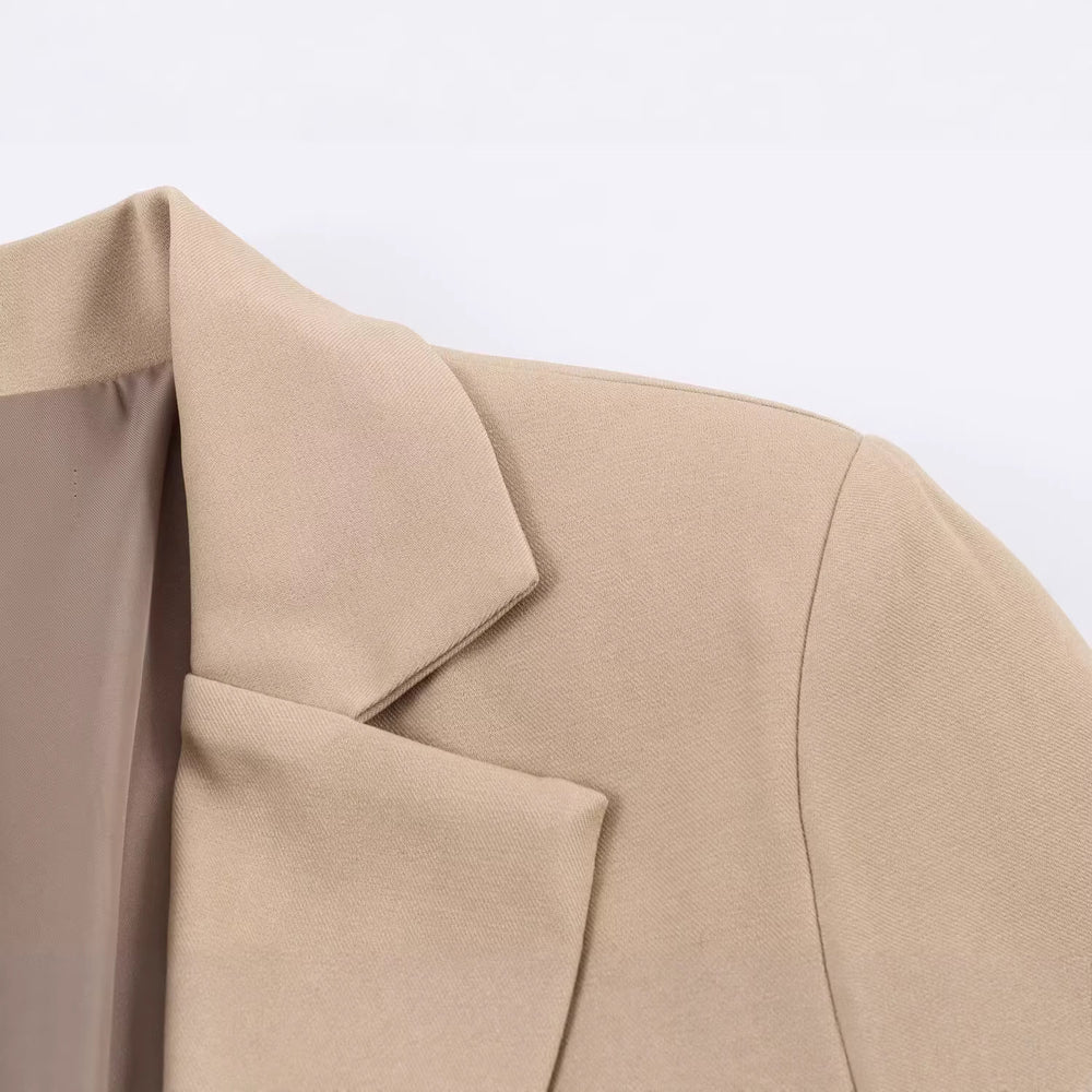 Damen taillierter Longline-Blazer mit Wiener Nähten und Pattentaschen Shop Nory
